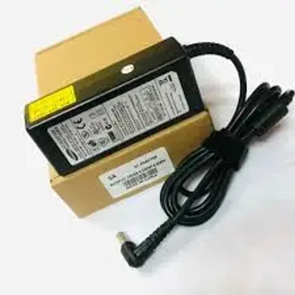 SAMSUNG 14V 3A DISPLAY POWER ADAPTER